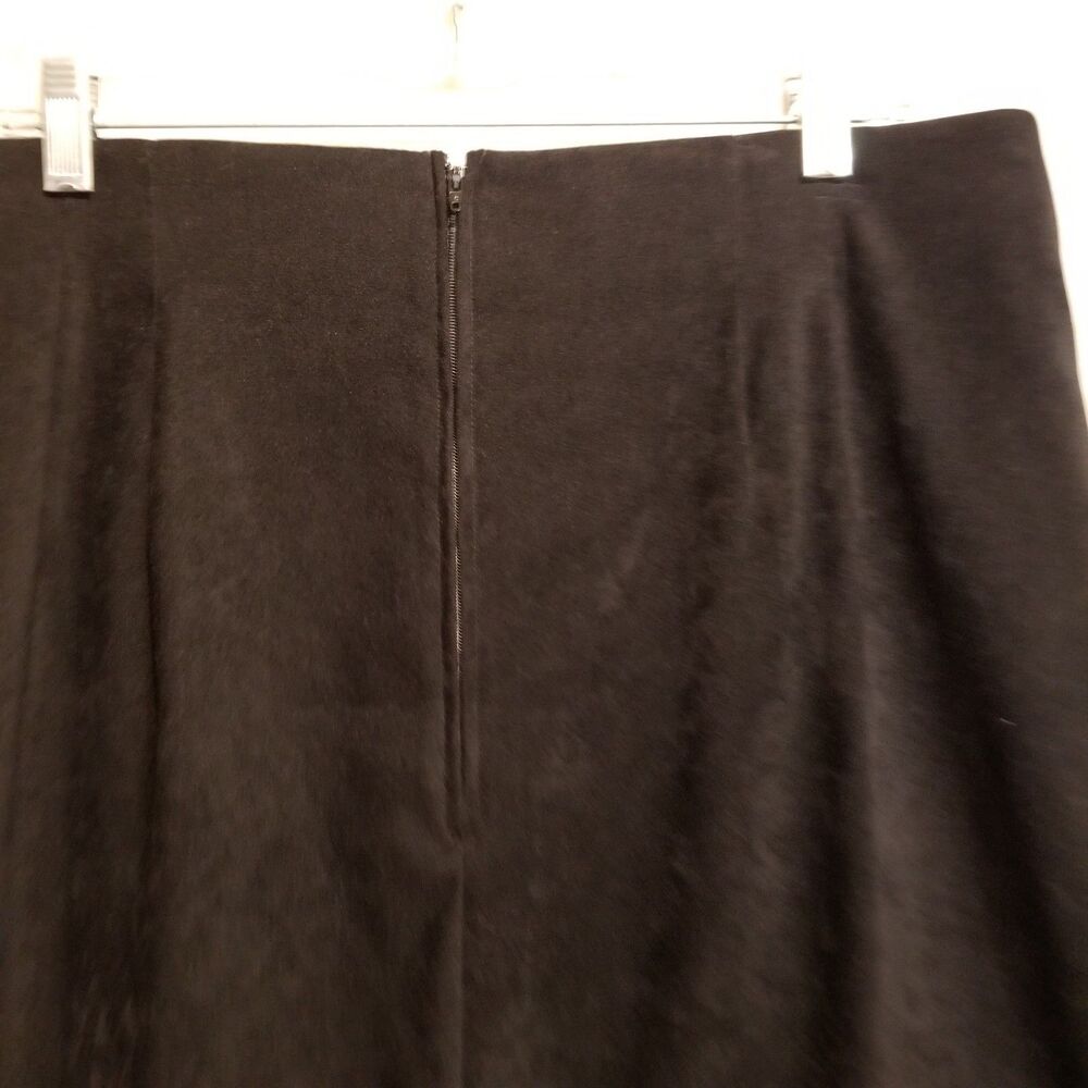 Briggs New York 18W Skirt Midi Faux Suede Back Zip Slit Vegan Leather Goth Fall - Picture 4 of 9